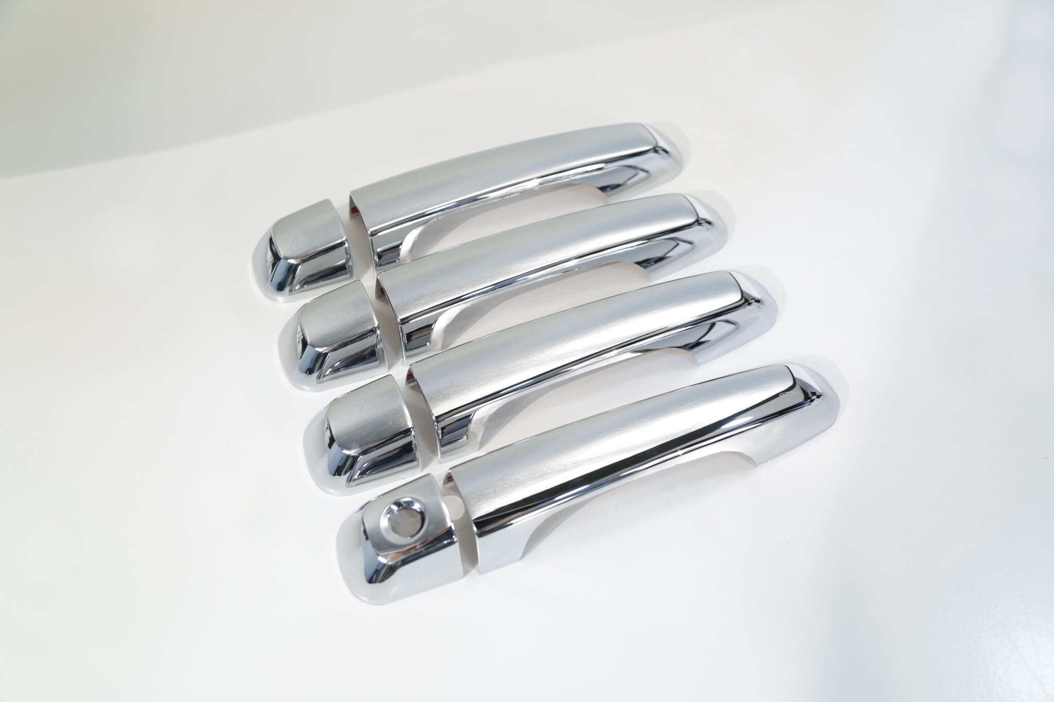 Toyota DOOR HANDLE CHROME COVER - Ghassan Aboud Cars and Spare Parts